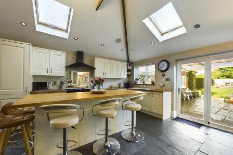 Kitchen/Dining/Living Area