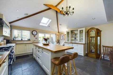 Kitchen/Dining/Living Area