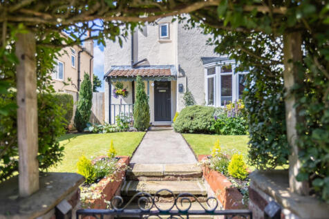 3 Bedroom Detached House - For Sale