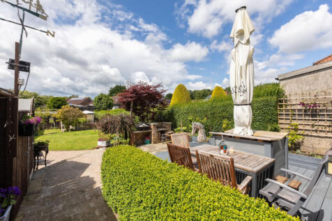 3 Bedroom Detached House - For Sale