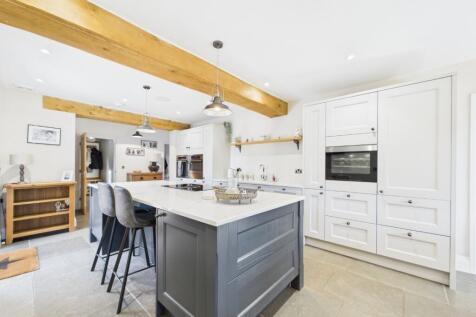 Open Plan Kitchen/Dining Are