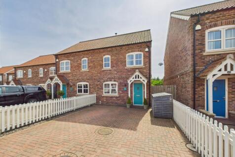 3 Bedroom Semi-Detached House - For Sale