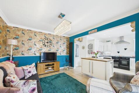 Kitchen/Dining/Lounge