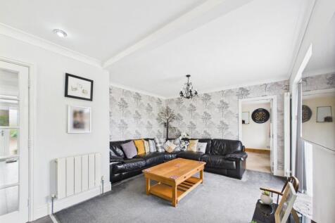 Kitchen/Dining/Living Area