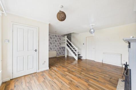 Lounge/Dining Area