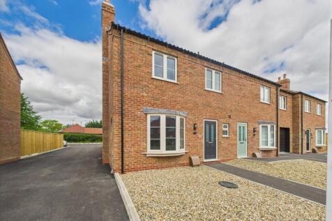 3 Bedroom End Terrace House - For Sale