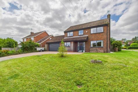 5 Bedroom Detached House - For Sale