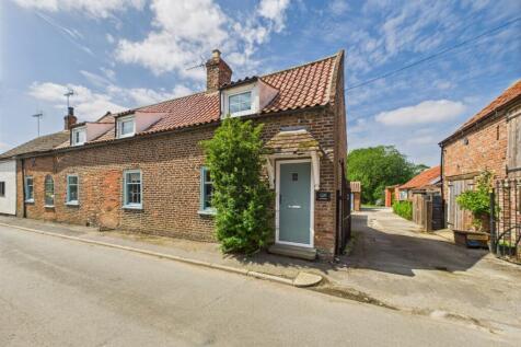 4 Bedroom Semi-Detached House - For Sale