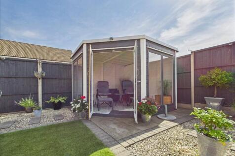 Garden- Summerhouse