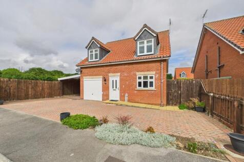 3 Bedroom Detached House - For Sale