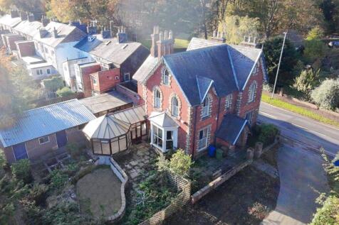 5/6 Bedroom detached house for Sale