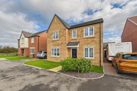 4 Bedroom Detached House - For Sale