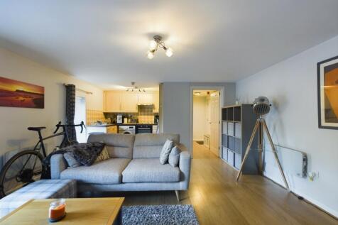 Lounge/Kitchen