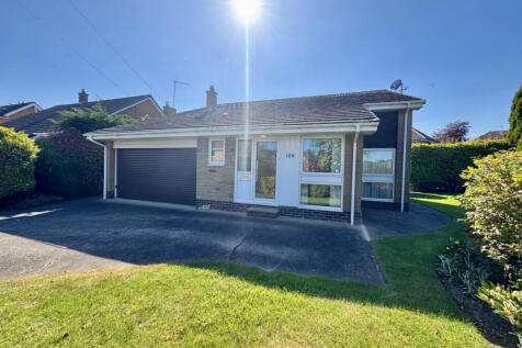3 Bedroom Detached Property