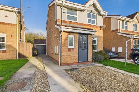 3 Bedroom Detached House - For Sale