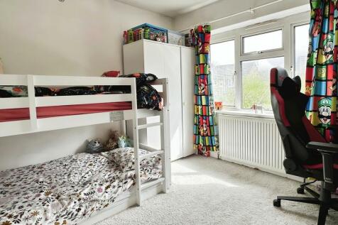 BEDROOM 2 Cropsto...