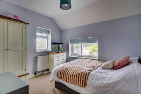 Oak View Cottage-...