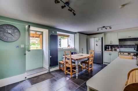 Oak View Cottage-...