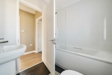 BATHROOM with separate SHOWER OVER.jpg