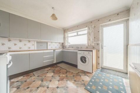 2nd view KITCHEN.jpg