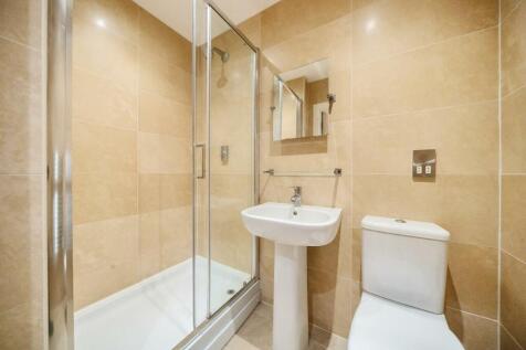 Shower Room.jpg