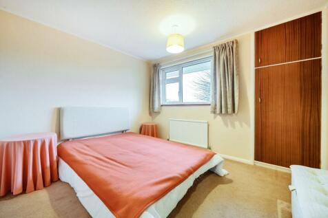 THIRD DOUBLE BEDROOM.jpg