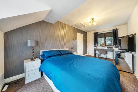 Bedroom 2 2nd.jpg