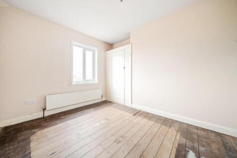 THIRD DOUBLE BEDROOM.jpg