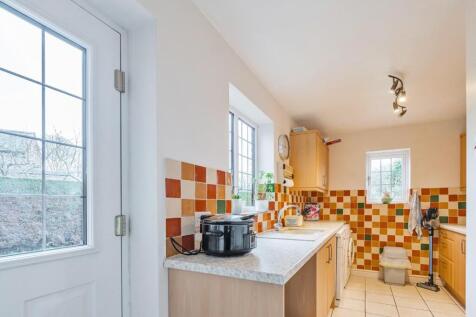 UTILITY ROOM.jpg