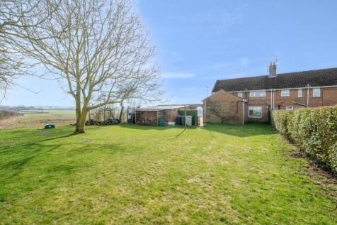 REAR OF THE PROPERTY.JPG