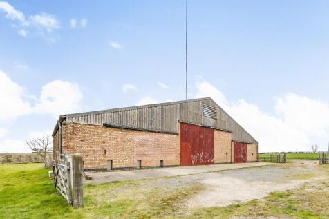 3,454 sq ft BARN.jpg
