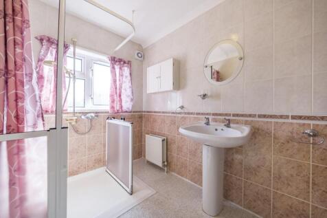 SHOWER WET ROOM.jpg