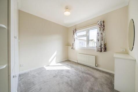 SECOND DOUBLE BEDROOM.jpg