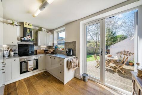 2nd view KITCHEN.jpg