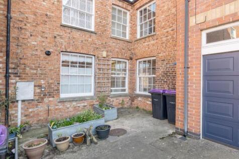 REAR OF THE PROPERTY.jpg
