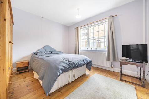 BEDROOM TWO.jpg