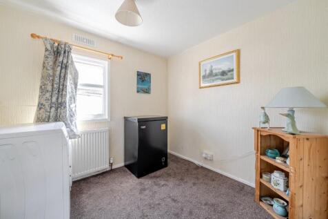 BEDROOM TWO.jpg