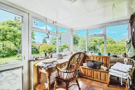GARDEN ROOM.jpg