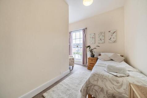 BEDROOM FIVE.jpg
