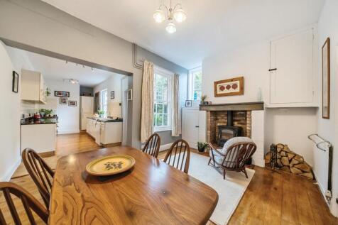 BREAKFAST ROOM.jpg