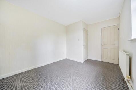 3rd view MASTER BEDROOM.jpg