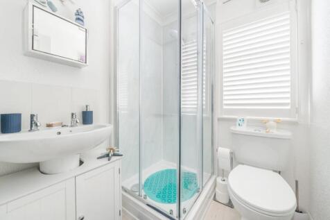 EN-SUITE.jpg