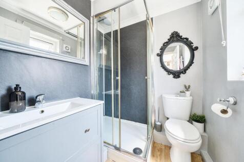 EN-SUITE.jpg
