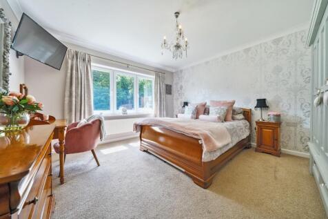 BEDROOM TWO.jpg