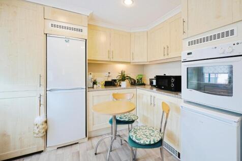 3rd view KITCHEN.jpg