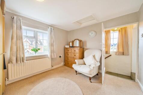 FAMILY ROOM or POTENTIAL BEDROOM 3.jpg