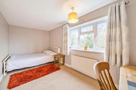 BEDROOM TWO.jpg