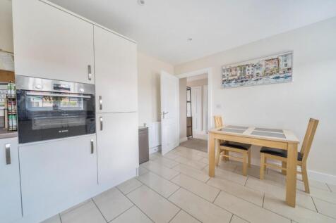 3rd view KITCHEN.jpg