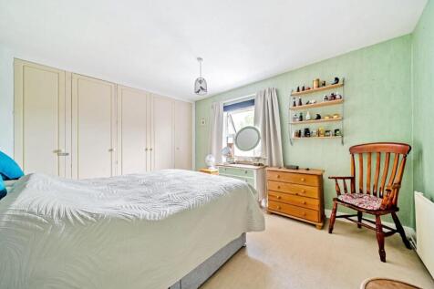 2nd view MASTER BEDROOM.JPG