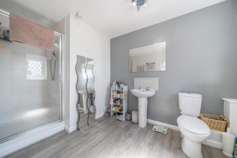 EN-SUITE.jpg